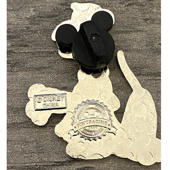 Disney Park Bundle with Pluto and Donald Duck Celebrate Everyday w/Mickey Ears - Picture 7 of 7